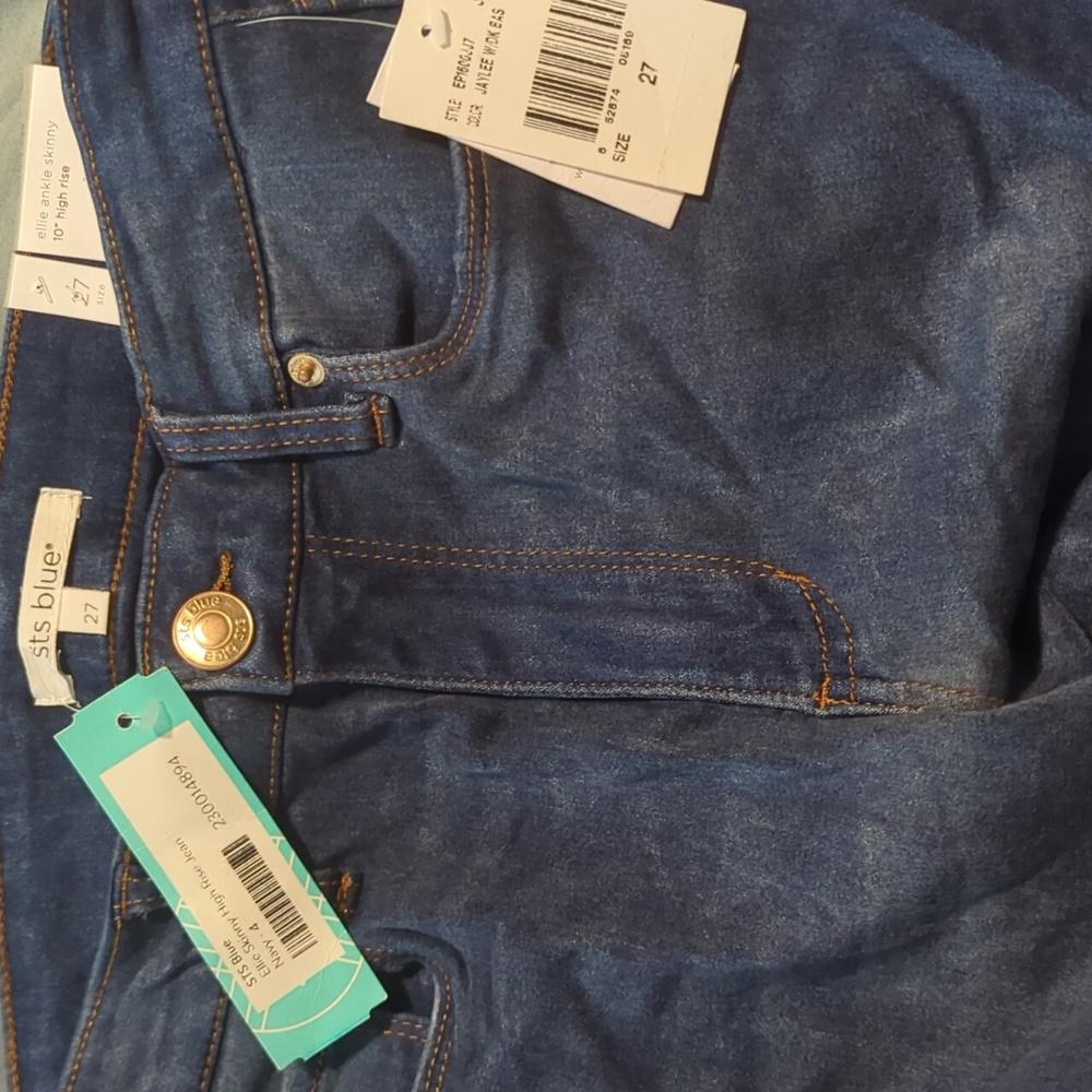 STS BLUE Ellie Skinny 10" High Rise Jean- 4 - Picture 10 of 10